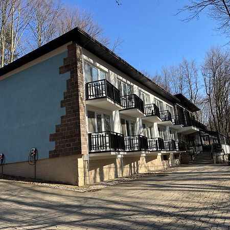 Penzion Modry Dom Модра Экстерьер фото